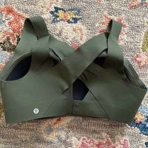 Lululemon 🍋 Sports Bra